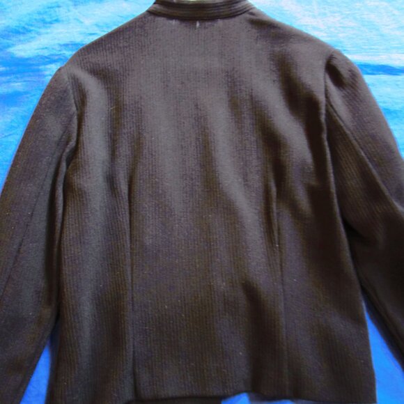 WOMEN'S BLACK TOP-BUTTONS ON THE SIDE-et VOUS-MEDIUM - Picture 10 of 12